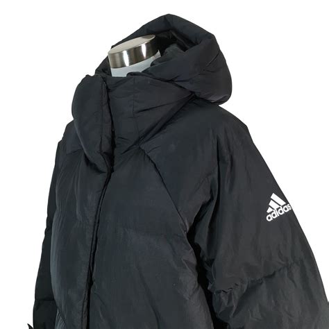 untuvatakki adidas
